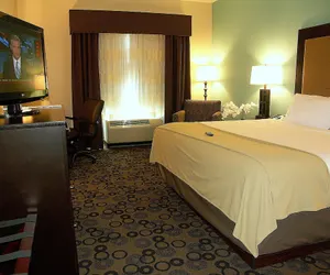 Photo 4 - Holiday Inn Express Cleveland Northwest, an IHG Hotel