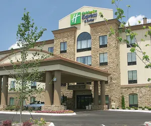 Photo 2 - Holiday Inn Express Cleveland Northwest, an IHG Hotel