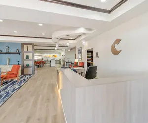 Photo 4 - Comfort Suites Pecos