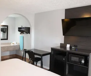 Photo 4 - Americas Best Value Inn Medical Center Downtown