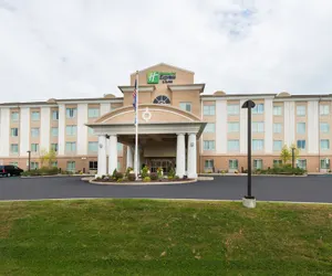 Photo 2 - Holiday Inn Express Hotel and Suites Scranton, an IHG Hotel