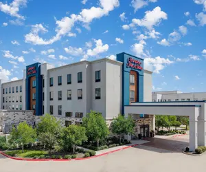 Photo 2 - Hampton Inn & Suites Houston/Pasadena