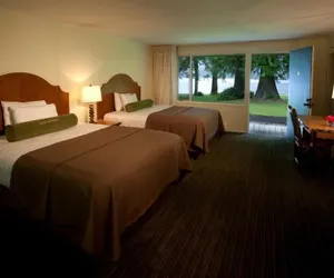 Photo 4 - Lake Crescent Lodge