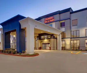 Photo 2 - Hampton Inn & Suites Borger