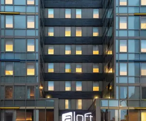 Photo 2 - Aloft New York Brooklyn