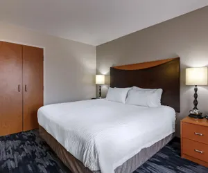 Photo 5 - Fairfield Inn & Suites Columbus