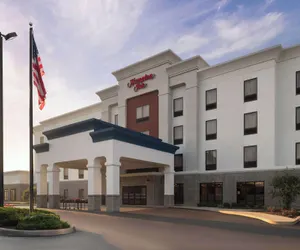 Photo 2 - Hampton Inn Ft. Wayne/Dupont Road