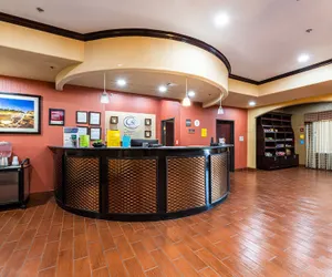 Photo 4 - Comfort Suites Lake Worth