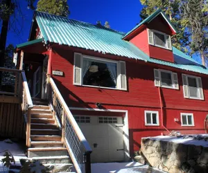 Photo 2 - Elliott House Boutique Inn