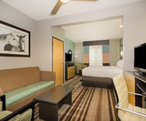 Photo 4 - Holiday Inn Express & Suites Amarillo West, an IHG Hotel