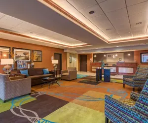 Photo 3 - Grand Vista Hotel Parachute