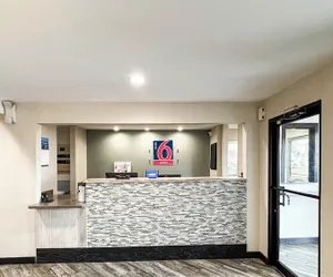 Photo 3 - Studio 6 Suites – Richland, MS / Jackson