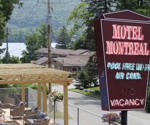 Photo 2 - The Motel Montreal