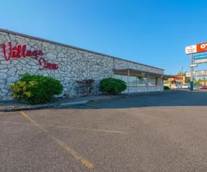 Photo 2 - OYO Hotel St. Helens, OR