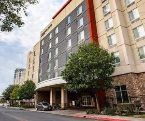 Photo 2 - SpringHill Suites by Marriott San Antonio Alamo Plaza/Convention Center