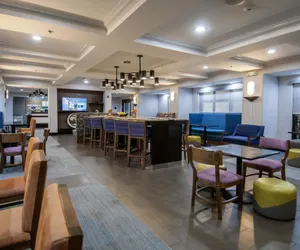 Photo 4 - Hampton Inn West Monroe