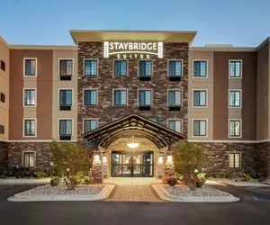 Photo 2 - Staybridge Suites Grand Rapids SW - Grandville, an IHG Hotel