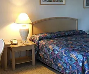 Photo 5 - Tropicana Motel Wauchula