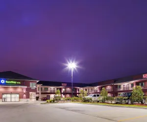 Photo 2 - SureStay by Best Western Baytown