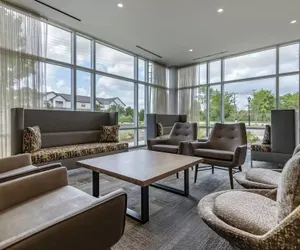 Photo 5 - DoubleTree by Hilton Greenville Woodruff Road