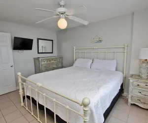 Photo 5 - Tradewinds 901