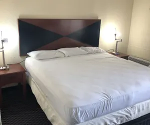 Photo 4 - Petersburg VA Hotel