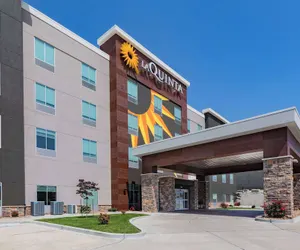 Photo 2 - La Quinta Inn & Suites by Wyndham Jackson/Cape Girardeau