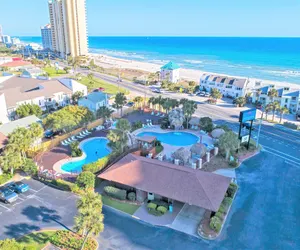 Photo 2 - Portside Resort – Pet Friendly by Panhandle Getaways
