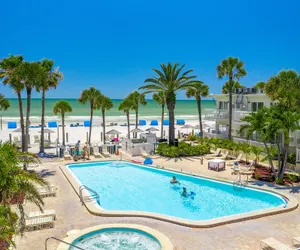 Photo 2 - Grand Shores West