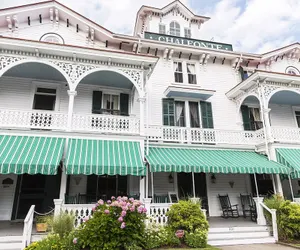 Photo 2 - Chalfonte Hotel
