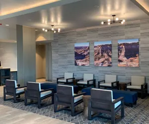 Photo 4 - La Quinta Inn & Suites by Wyndham Holbrook Petrified Forest