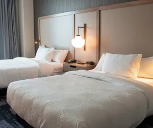 Photo 4 - Fairfield Inn & Suites by Marriott Davenport Quad Cities