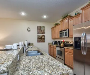Photo 4 - Paradise Palms- 4 Bed Townhome W/splashpool-3087pp 4 Bedroom Townhouse by RedAwning