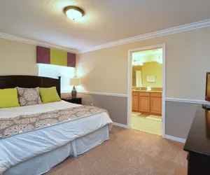 Photo 5 - Paradise Palms-5 Bed Townhome W/splashpool-3045pp 5 Bedroom Townhouse by RedAwning