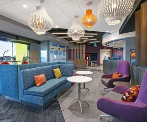 Photo 3 - Tru by Hilton Stoughton