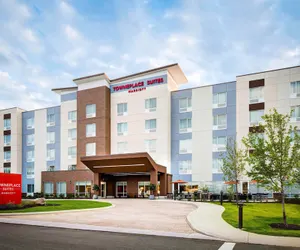 Photo 2 - TownePlace Suites by Marriott Grand Rapids Airport Southeast