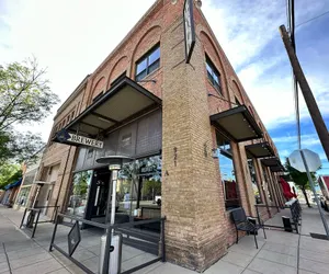 Photo 2 - Park Hotel