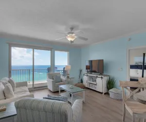 Photo 2 - Treasure Island 1107