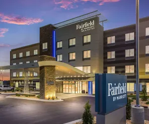 Photo 2 - Fairfield Inn & Suites by Marriott Rolla