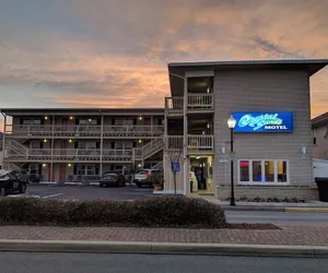Photo 2 - Crystal Sands Motel