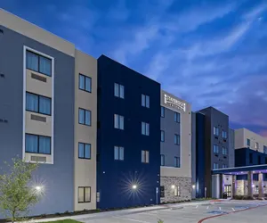 Photo 2 - Staybridge Suites Waco South - Woodway, an IHG hotel