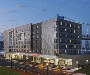Photo 2 - Hilton Garden Inn Camden Waterfront Philadelphia