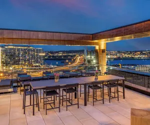 Photo 2 - Cambria Hotel Washington D.C. Navy Yard Riverfront