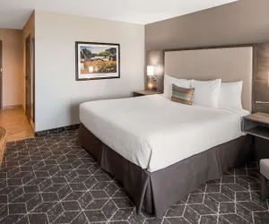 Photo 5 - Best Western Plus Lawrenceburg