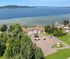 Photo 2 - Comfort Inn & Suites Munising-Lakefront