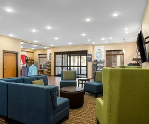 Photo 4 - Comfort Inn & Suites Munising-Lakefront