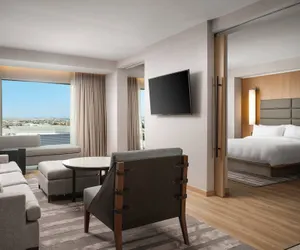 Photo 2 - AC Hotel by Marriott Phoenix Downtown