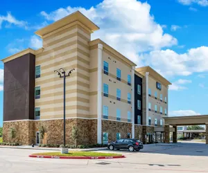 Photo 2 - Americas Best Value Inn & Suites Katy