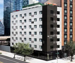 Photo 2 - EVEN Hotel Long Island City New York by IHG