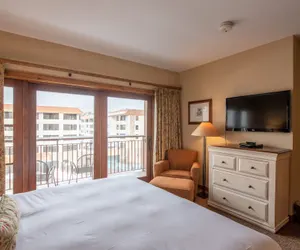 Photo 3 - Updated 1 Bedroom In Mountaineer Square Condo - No Cleaning Fee! by RedAwning